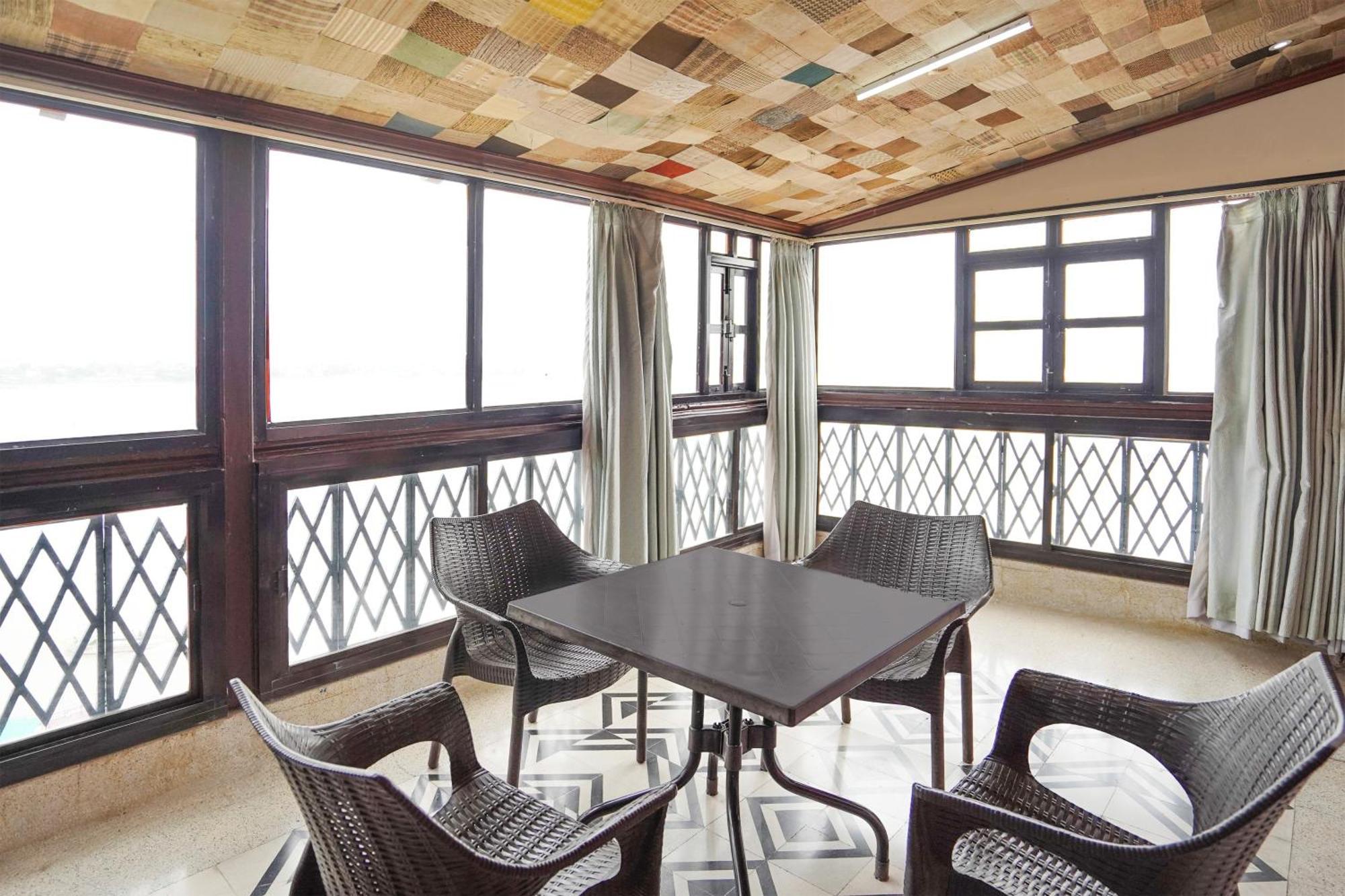 Palette Heritage Scindia Ghat Varanasi Ngoại thất bức ảnh
