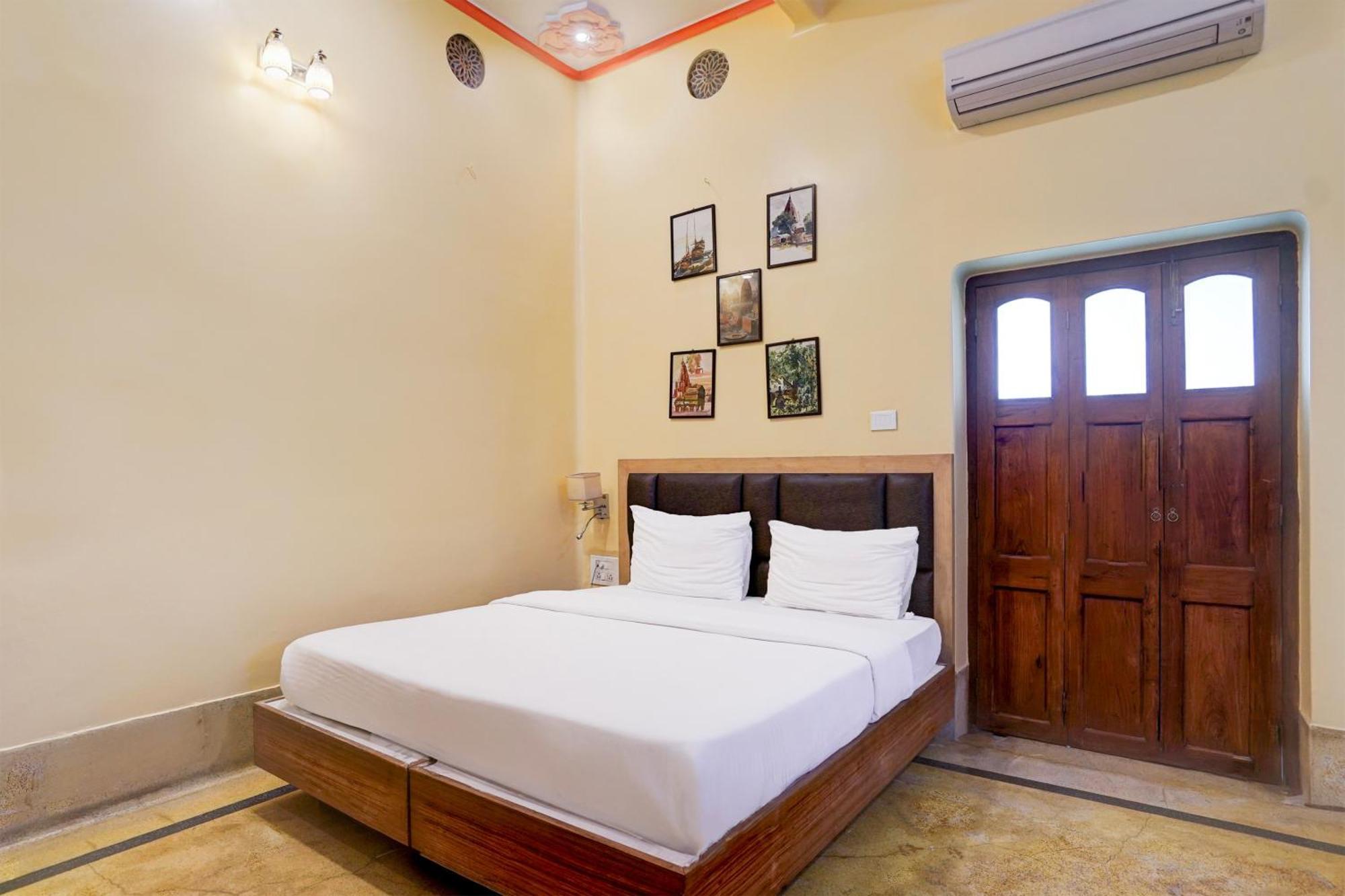 Palette Heritage Scindia Ghat Varanasi Ngoại thất bức ảnh